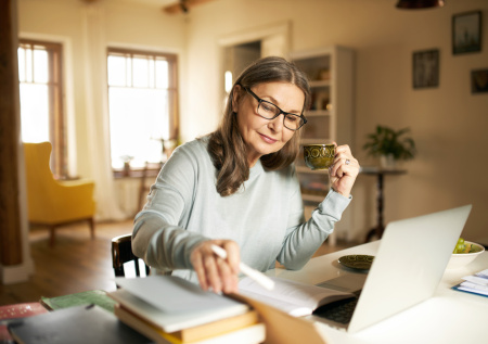 HR-эксперт перечислила лучшие варианты дистанционной работы для пенсионеров