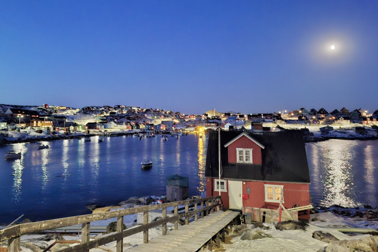 Город Аасиаат, Гренландия, автономная территория Дании