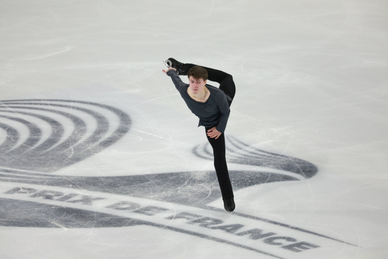 Максим Наумов