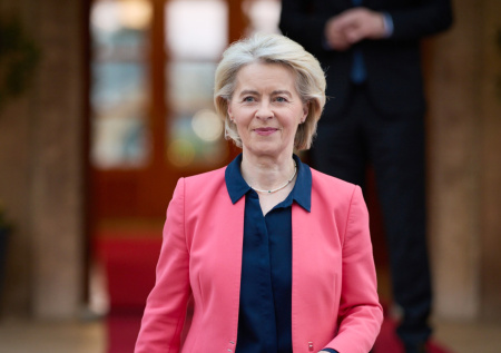 Глава ЕК анонсировала новые санкции против Ирана на фоне беспорядков