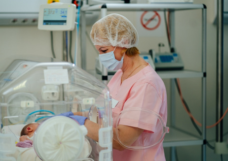 Стало известно о состоянии младенцев из новокузнецкого роддома