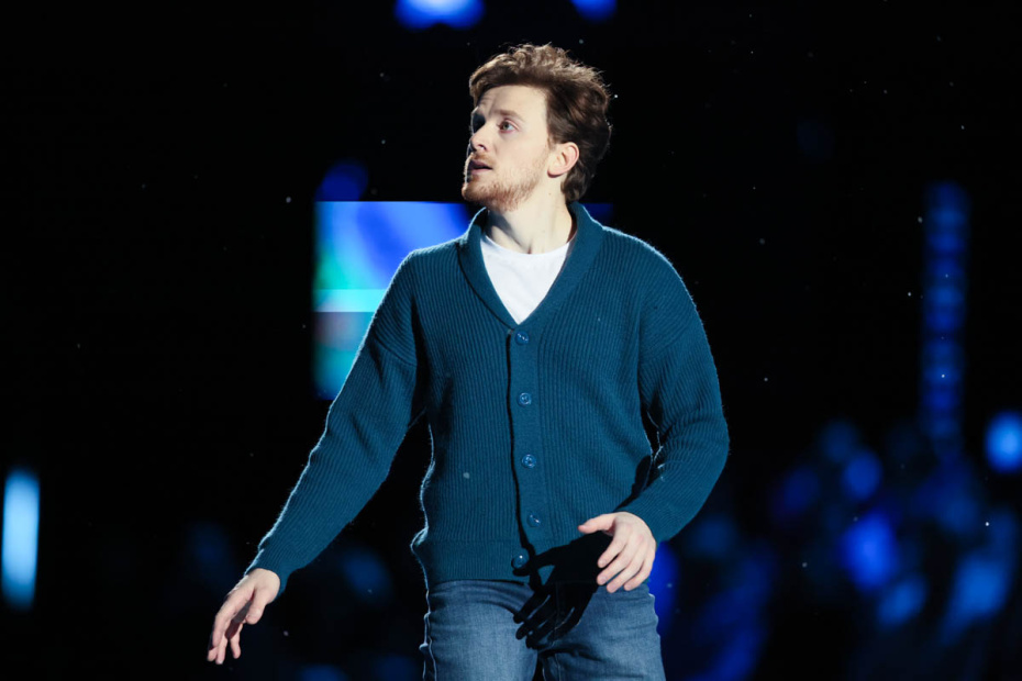 Федор Федотов на съемках нового сезона шоу «Ледниковый период»