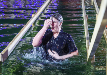 Как подготовиться к крещенским купаниям: полная инструкция для новичков