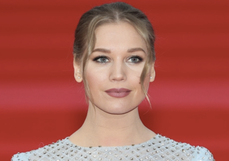 Новый возлюбленный, «Холоп-3», скандалы: куда пропала Кристина Асмус