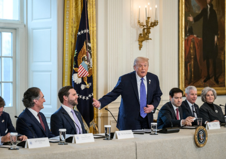 Трамп озвучил НАТО требование касательно присоединения Гренландии к США