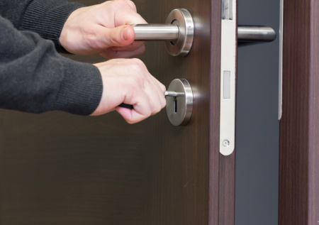 Назван способ защитить квартиру от рабочих после завершения ремонта