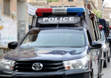 В сточной канаве нашли останки четырех человек