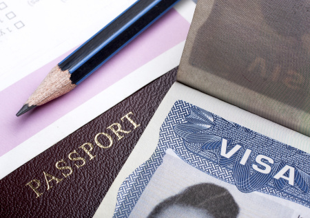 Госдеп уточнил визовые ограничения для россиян