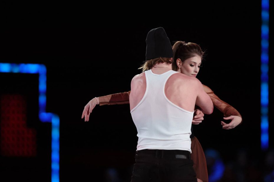 Алена Косторная и Никита Ушнев на съемках нового сезона шоу «Ледниковый период»