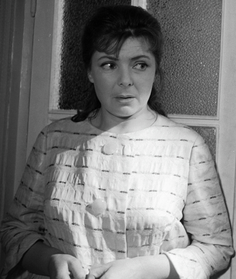 Артистка Ольга Аросева