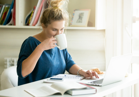 Названо лучшее время для первой чашки кофе