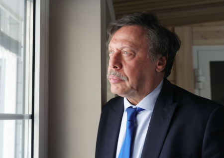 «Чиновником так и не стал»: Барщевский об уходе с поста в КС