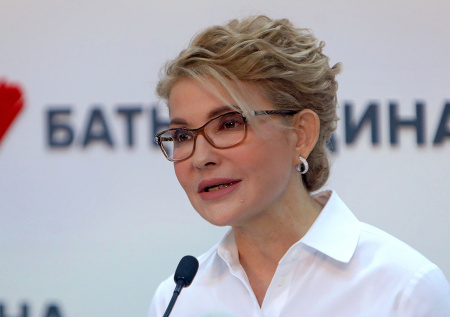 Тимошенко признала, что Украиной управляют из-за границы