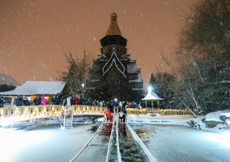 Монах-реаниматолог раскрыл, кому категорически нельзя купаться на Крещение