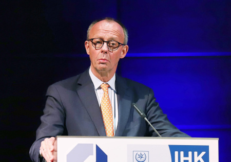 В Госдуме отреагировали на слова Мерца о восстановлении отношений с Россией