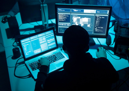 Хакер открестился от своих слов о взломе МАХ