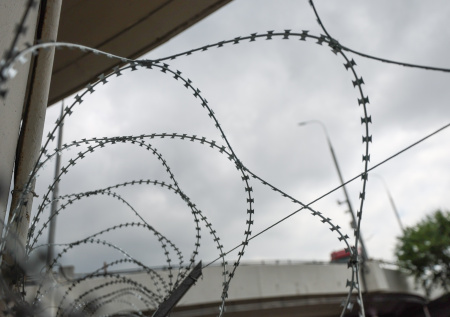 Петербургского дроппера приговорили к четырем годам колонии