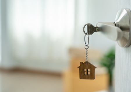 Семье погибшего при атаке ВСУ в Ростове-на-Дону предоставят временное жилье