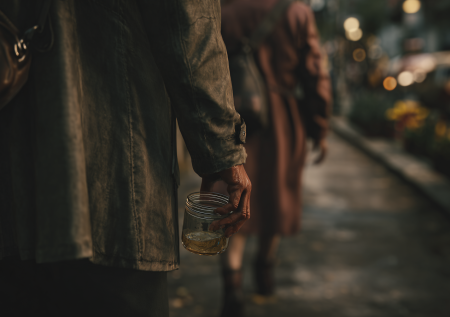 Глаза сохнут изнутри: жертва кислотного маньяка рассказала о своей жизни