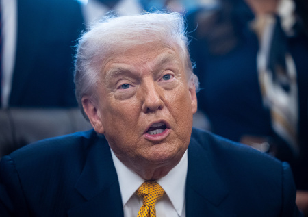 «Не просто курьезный эпизод»: эксперт о передаче «нобелевки» Трампу