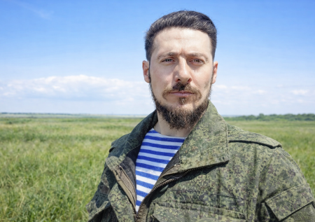 «Путин — спаситель»: доброволец из Франции об СВО, музыке и жизни в РФ