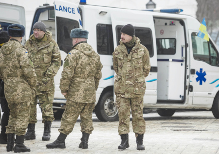 Военкомы час катали мужчину по Одессе и требовали $6 тыс. за освобождение