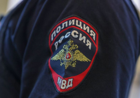 Мужчину зарезали на глазах супруги из-за парковочного места в Петербурге