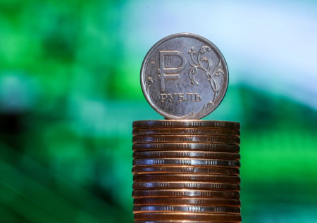 Россиянам рассказали о «судьбе» рубля в 2026 году