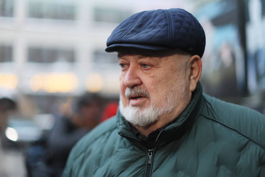 Ректор ВГИКа Владимир Малышев на церемонии прощания с ректором Школы-студии МХАТ Игорем Золотовицким в МХТ имени А. П. Чехова в Москве