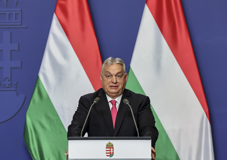 «Не отдавать деньги»: Орбан назвал главные пункты своей программы