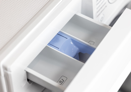 Лоток стиральной машины сияет как новый: бюджетный способ очистки без вредной химии