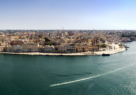 В Италии арестовали побывавший в России сухогруз