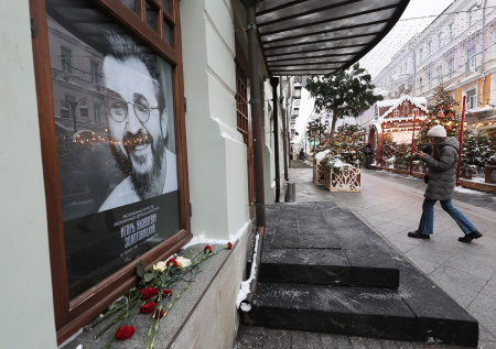 Умер ректор Школы-студии МХАТ: фото с прощания с Золотовицким