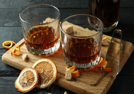 От римлян до наших дней: полная история коньяка и его будущее