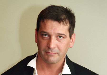 Добровольская, развод, мнение об СВО: как живет актер Ярослав Бойко