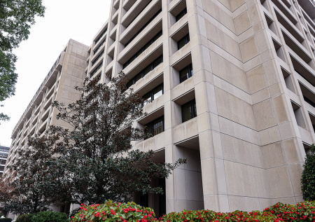 МВФ пересмотрел прогнозы по росту российской экономики на 2026‑2027 годы