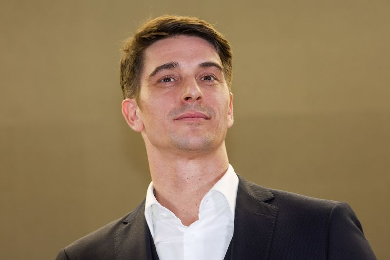 Станислав Бондаренко