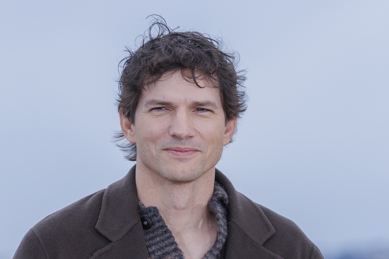 Эштон Кутчер