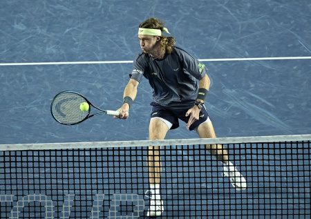 Рублев вырвал победу у соперника в матче первого круга Australian Open