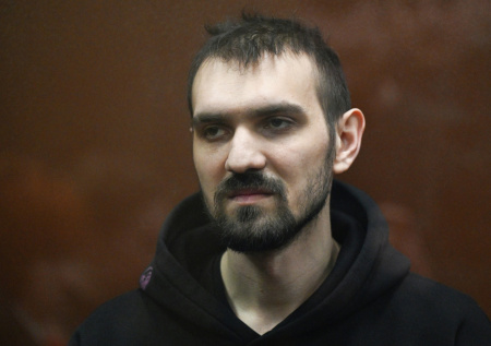 Известного комика обвинили в создании ОПГ