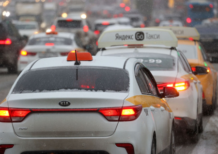 ДТП в Москве привело к гигантской пробке