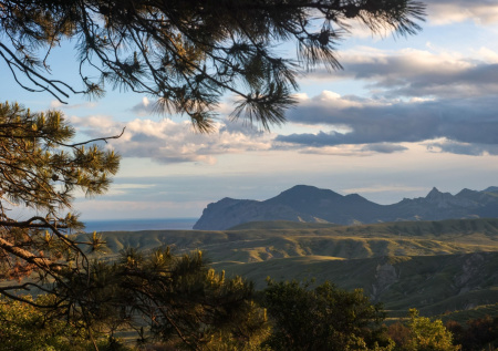 Турэксперт объяснил, почему путешественники начали больше тратить в Крыму