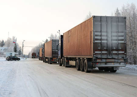 Ozon пересмотрел тип перевозок транспортными компаниями