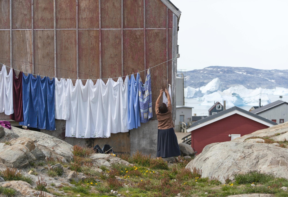 Поселение инуитов Тинитекилаак, фьорд Сермилик, Восточная Гренландия