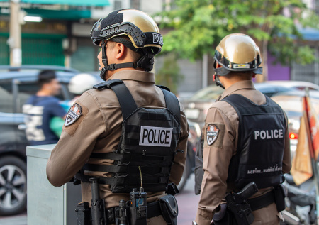 Россиянина с 34 телефонами задержали в популярной у туристов стране