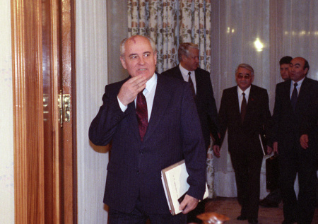 «Горбачев развалил страну»: как Черный январь стал началом конца СССР