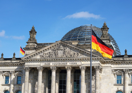 «Гвоздь в крышку гроба»: в Германии запаниковали из-за Совета мира по Газе