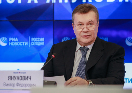 Суд на Украине заочно приговорил Януковича к 15 годам колонии