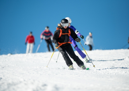 Россиянам рассказали об опасностях на горнолыжных склонах