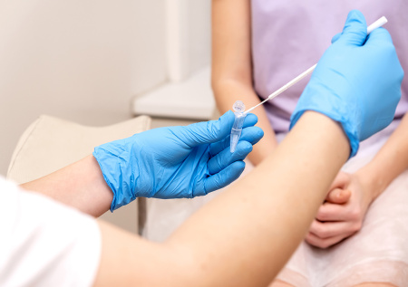 Терапевт рассказала, зачем сдавать анализ на ВПЧ